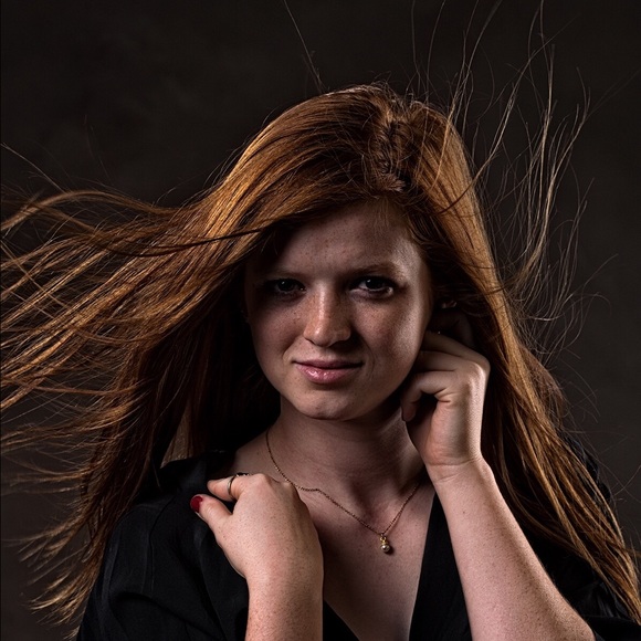 Meet your Posher, Lily