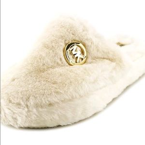 Michael Kors jet set faux fur slippers.