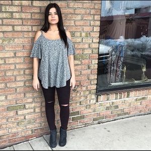 Open shoulder top