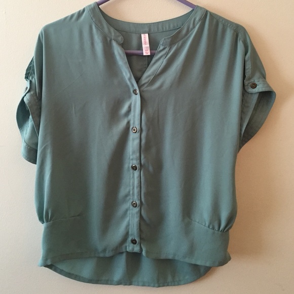 Xhilaration Teal/green blouse