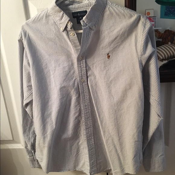 Long sleeve polo button down. Boys size 18
