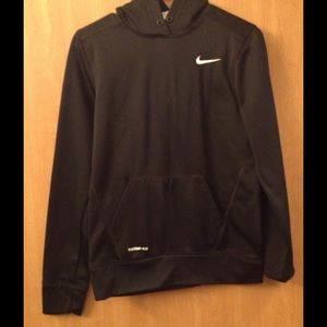 Pull-over sweatshirt