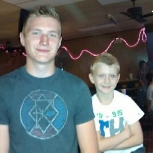 Meet your Posher, Joni