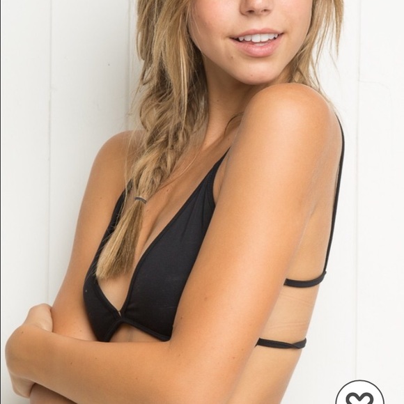 $8 Brandy Bralette*READ DESCRIPTION