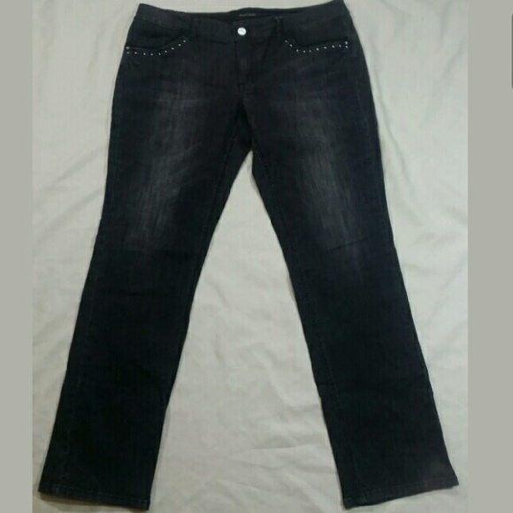 🚨🚨Sold White House Black Market  14 Rhineston