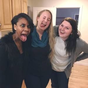 Meet your Posher, Julia