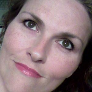 Meet your Posher, Becky