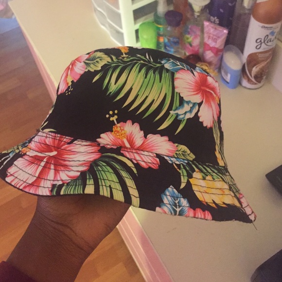 Floral bucket hat