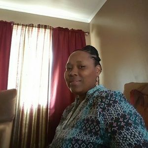 Meet your Posher, Teala