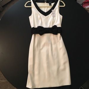 NWT White House Black Market Dress with Bow