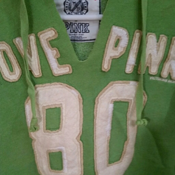 Pink VS Hoodie! - Picture 3 of 3