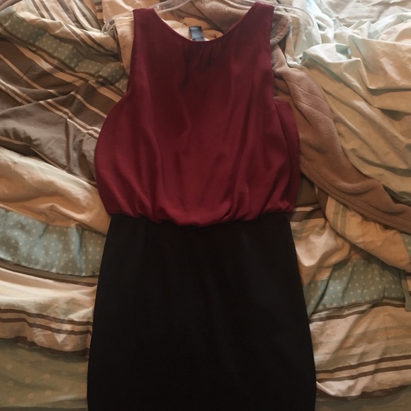 NWOT maroon & black dress - Picture 3 of 3