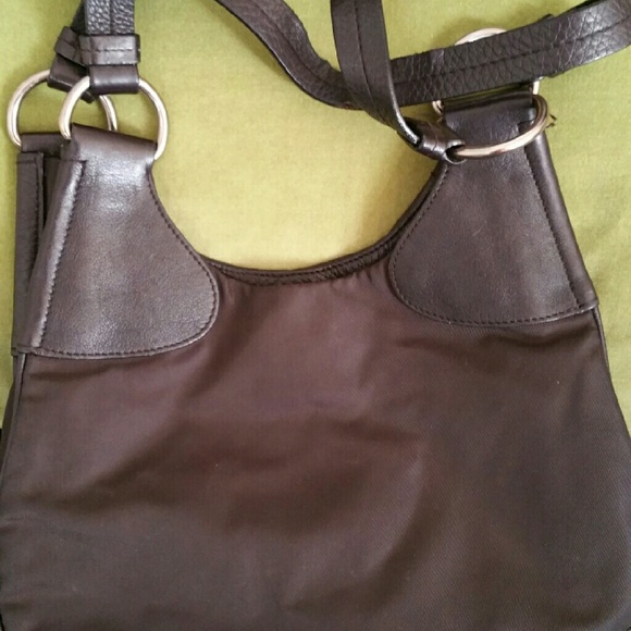 Authentic PRADA HANDBAG - Picture 4 of 4