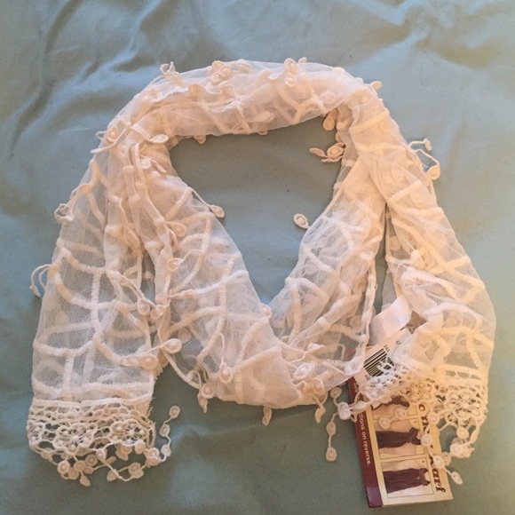 Lace Scarf