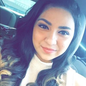 Meet your Posher, Ashly