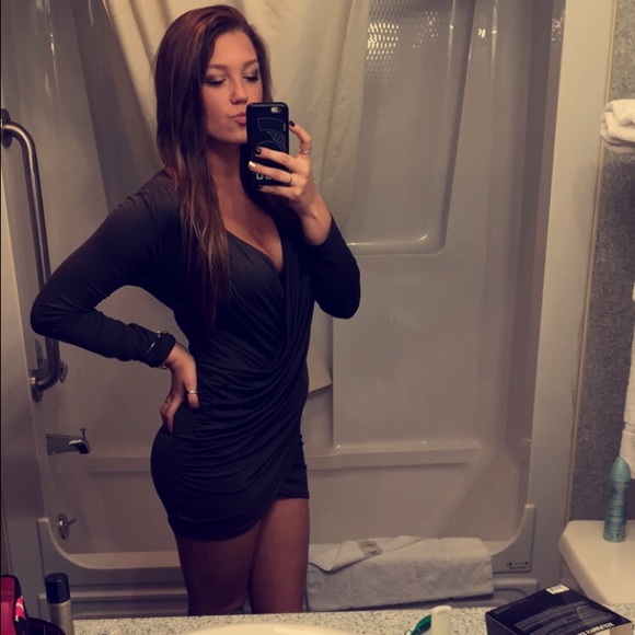 Windsor dress - Picture 3 of 3