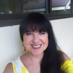 Meet your Posher, Renee