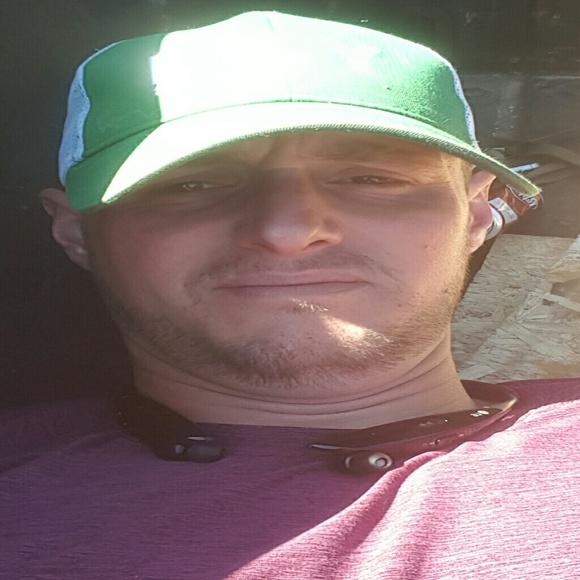 Meet your Posher, Daniel - Picture 1 of 1