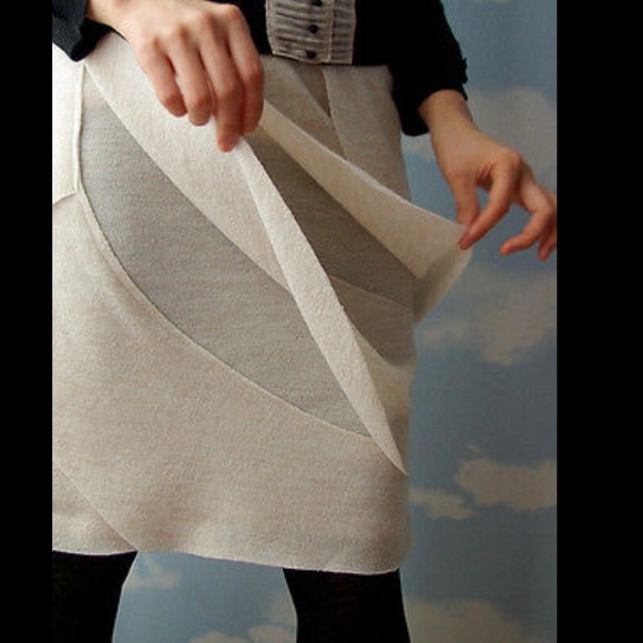 Anthropologie Beautiful layered Tulip Skirt - Picture 2 of 4