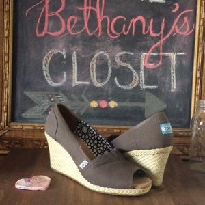 Toms Wedges in Mocha
