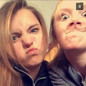 Meet your Posher, Cali