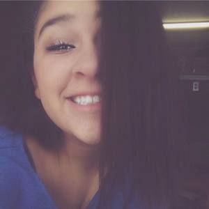 Meet your Posher, Alivia