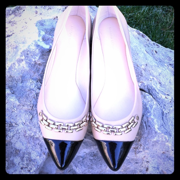 Banana Republic Flats