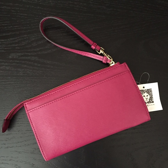 Anne Klein Clutch/Wristlet