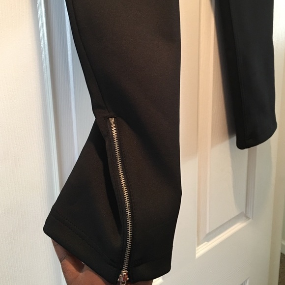 Black jeggings 👖polyester material - Picture 3 of 4