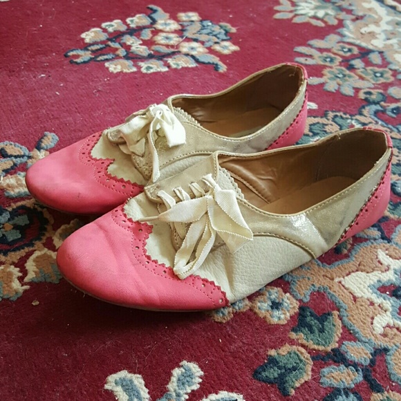 Fun oxfords