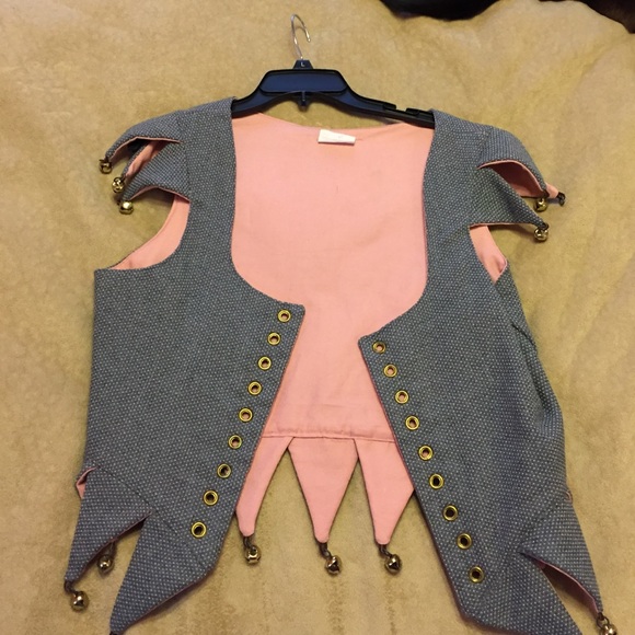 Renaissance corset. Does not come with laces