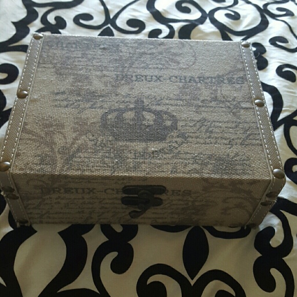 Jewlery box