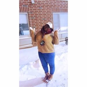 Meet your Posher, Jasmine