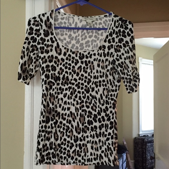 Leopard print 3/4 sleeves
