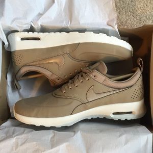 Nike Thea Desert Camo