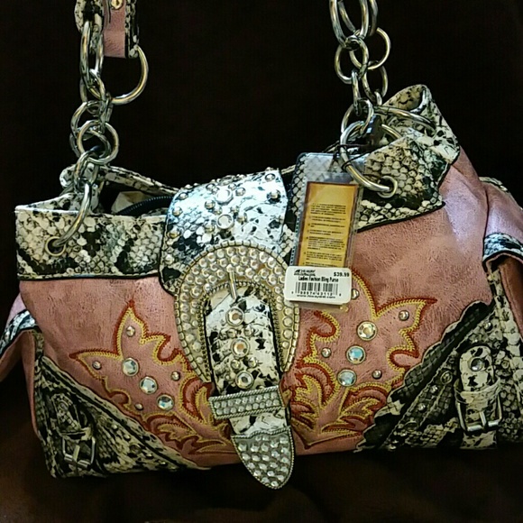 P & G COLLECTION PURSE