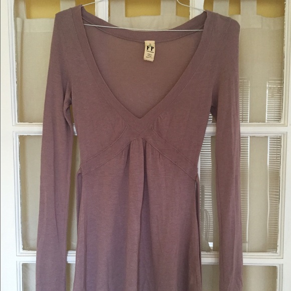 Gorgeous knit plum Free People sweater