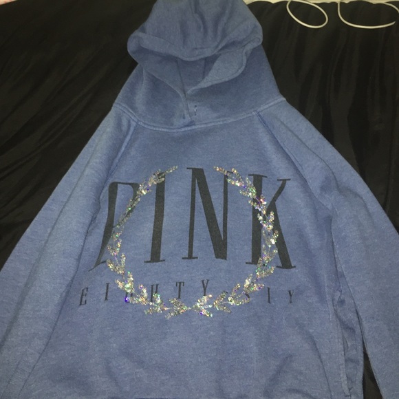 Pink Vs pullover - Picture 3 of 3