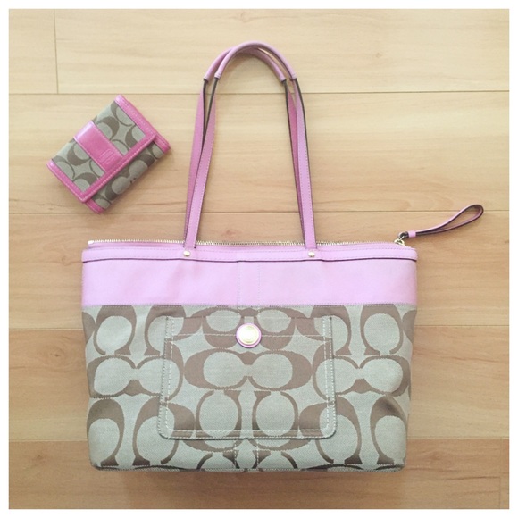 Coach Handbags - Coach large tote + wallet set! signature pink