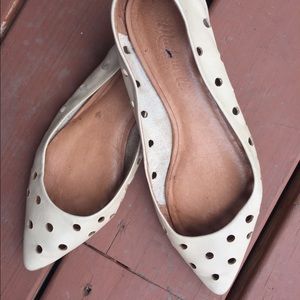 The Holepunch Sidewalk Skimmer