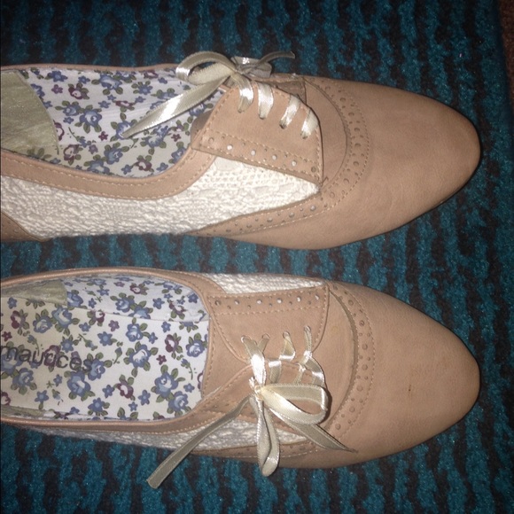 Maurice's flat shoes - Picture 2 of 3