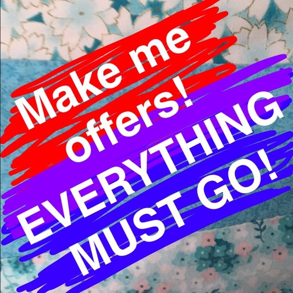 ❤️❤️ALL OFFERS WILL BE CONSIDERED! ❤️❤️