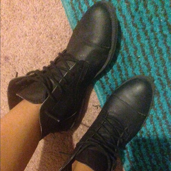 Black boots