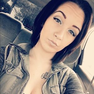 Meet your Posher, Tonya