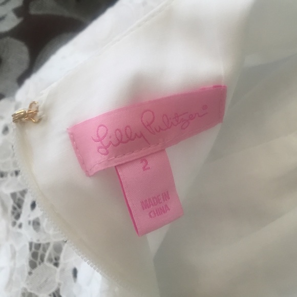 SOLD ❌Lilly Pulitzer white lace flower dress❌ - Picture 3 of 4