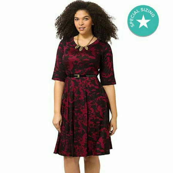 Cute Gwynnie Bee Dress!