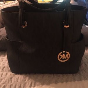 Michael kors tote