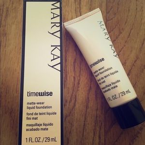 Mary Kay TimeWise Matte Foundation Ivory 5