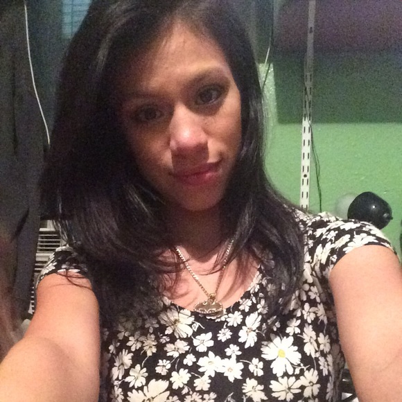 Meet your Posher, Liza