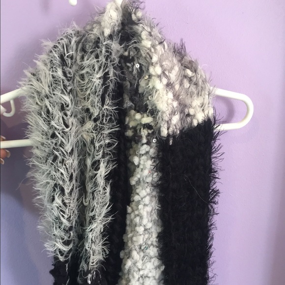 White, black and gray scarf
